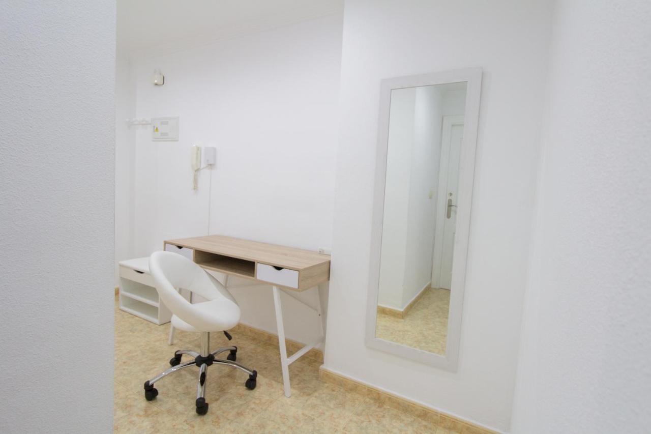 Alacant Home: Santa Pola. Piso Moderno A 200 Metros De La Playa Экстерьер фото