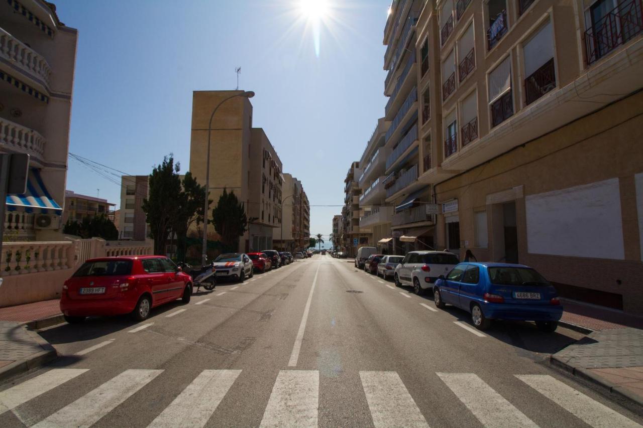 Alacant Home: Santa Pola. Piso Moderno A 200 Metros De La Playa Экстерьер фото